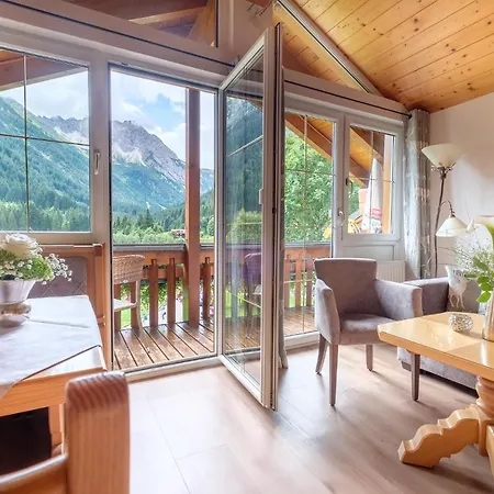 Aparthotel Walliser Stube *